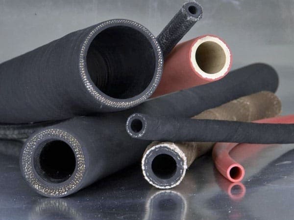 tubi-in-gomma-per-acqua